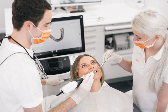 Knirscher-Schienen bei Kiefergelenkserkrankungen, sog. CMD-Schienen - Dr. Ina Scholl & Kollegen